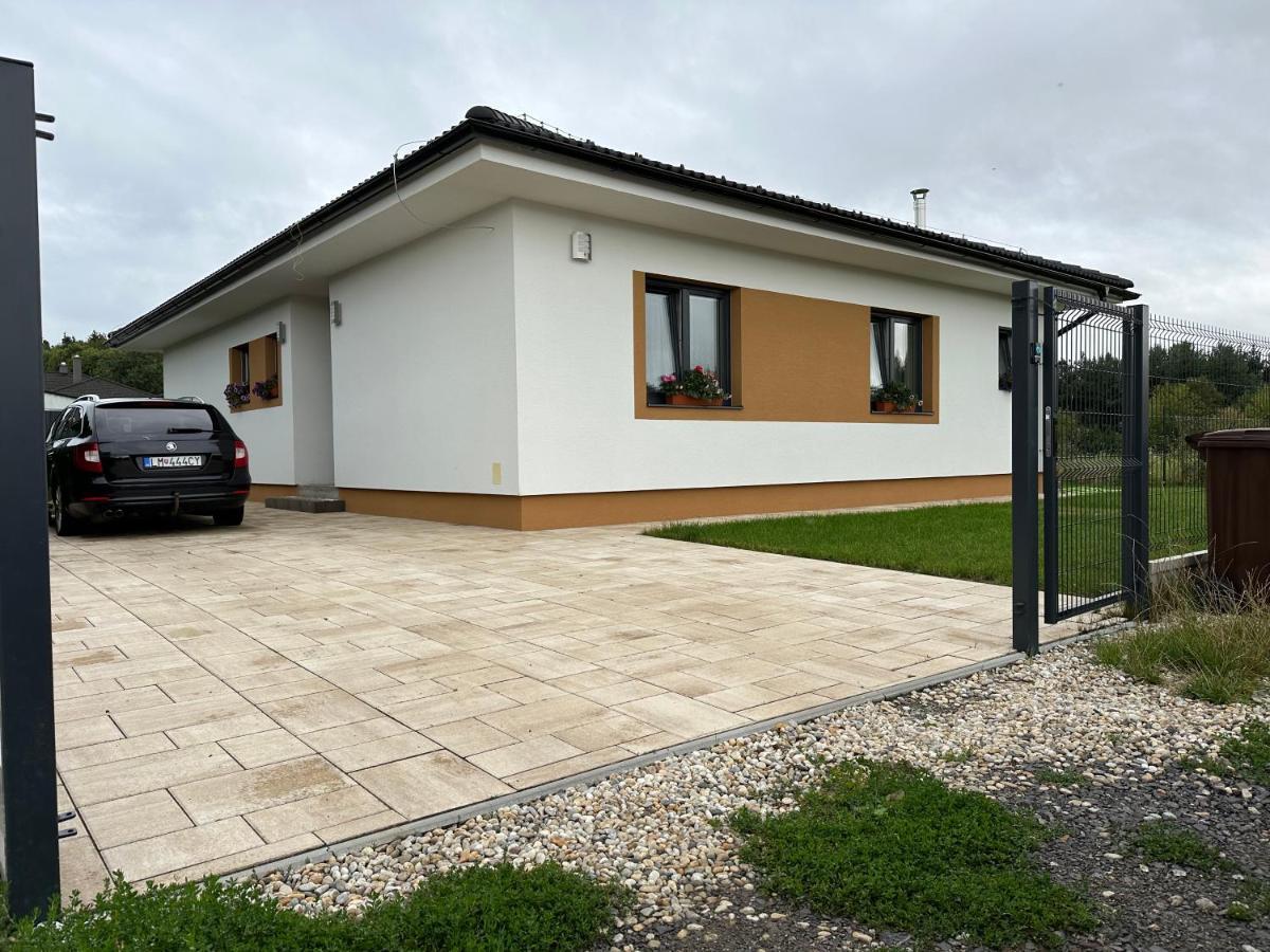 Pension Marko Liptovský Mikuláš 外观 照片